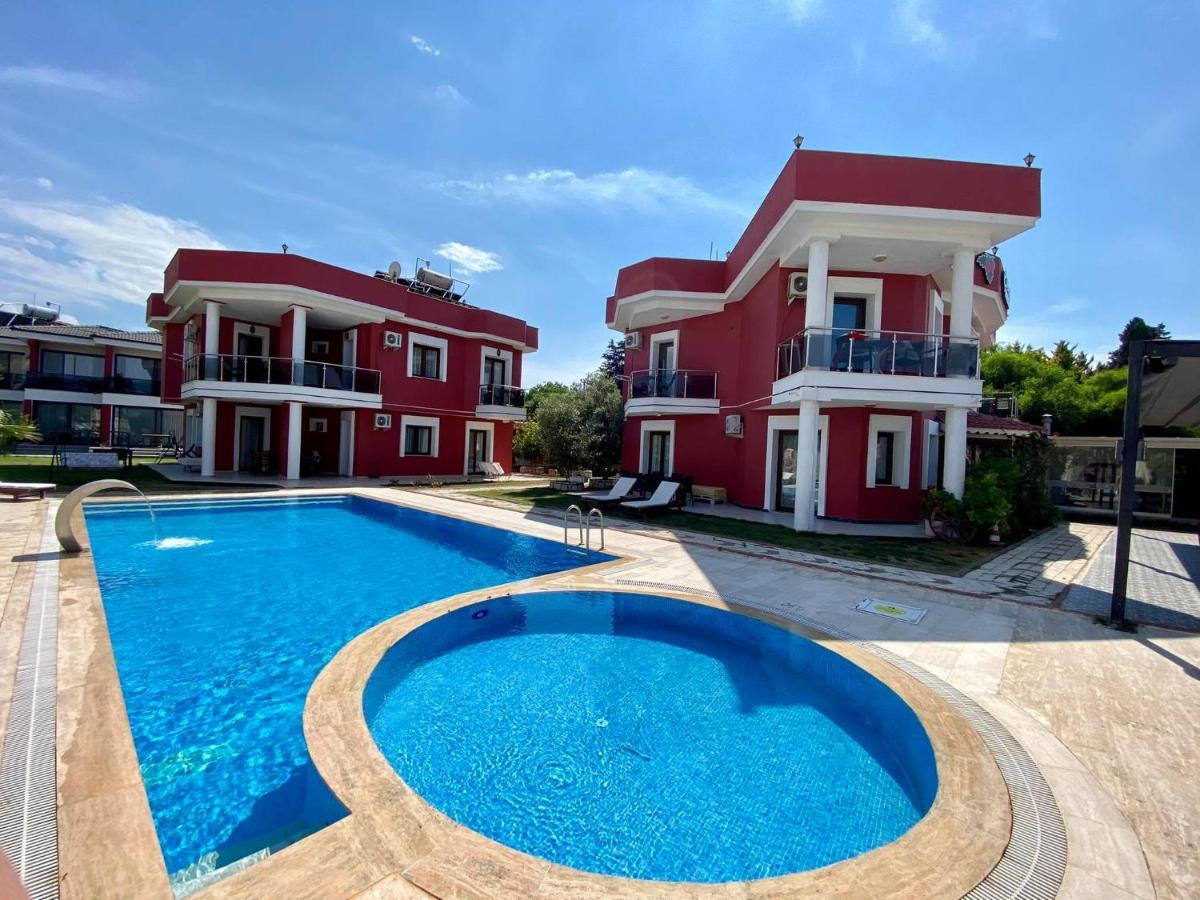 Cilek Butik Hotel Кешме Экстерьер фото