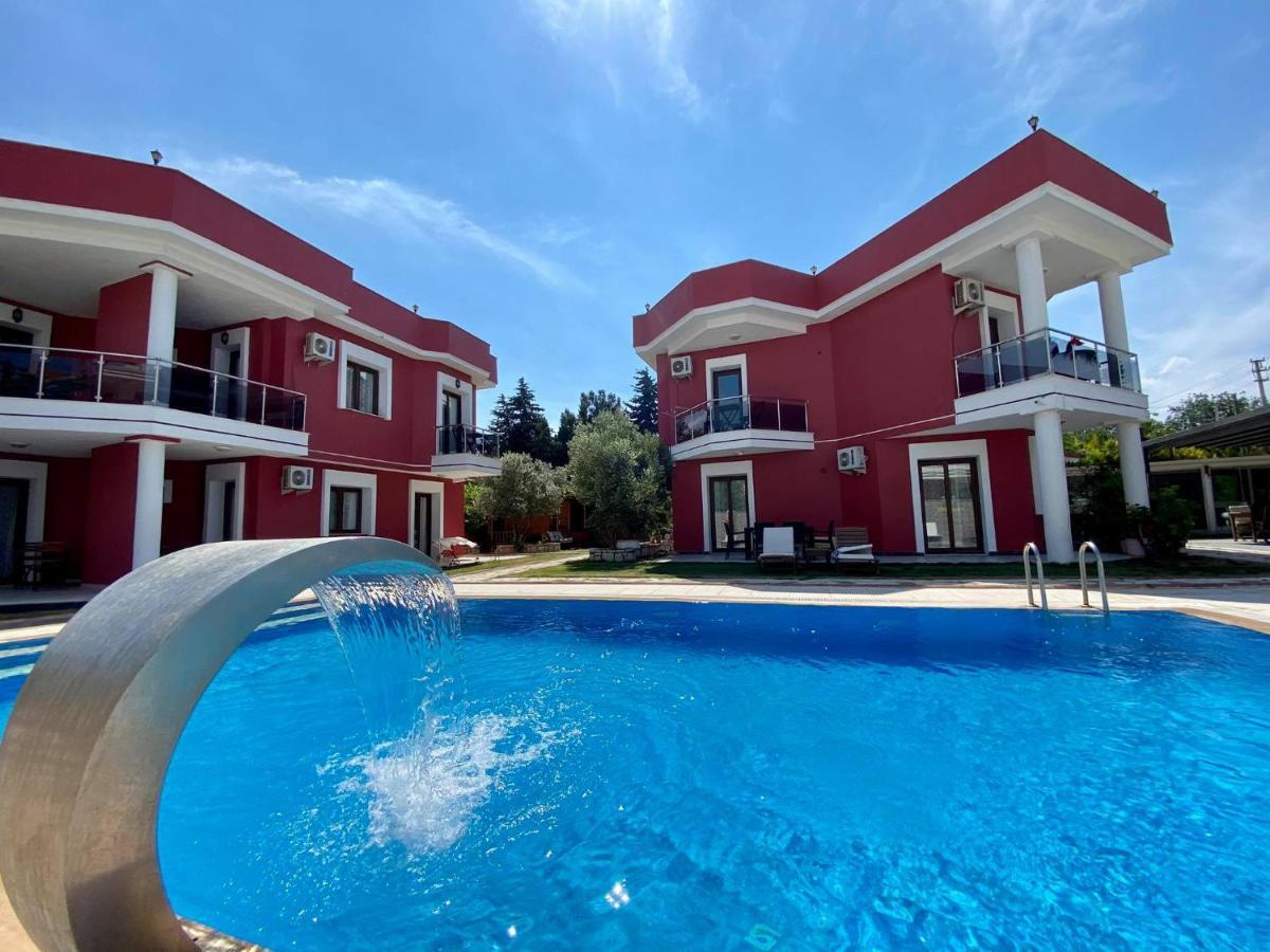 Cilek Butik Hotel Кешме Экстерьер фото
