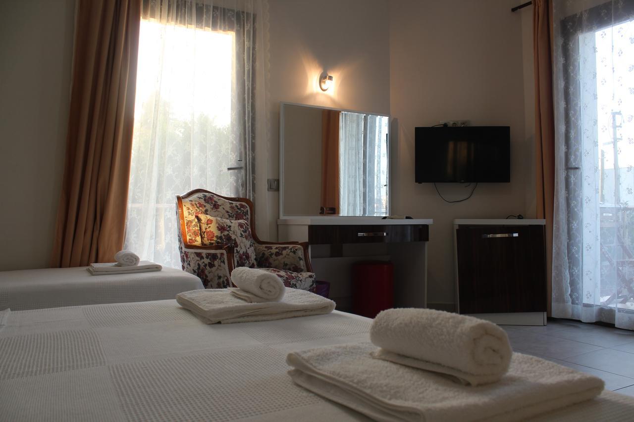 Cilek Butik Hotel Кешме Экстерьер фото