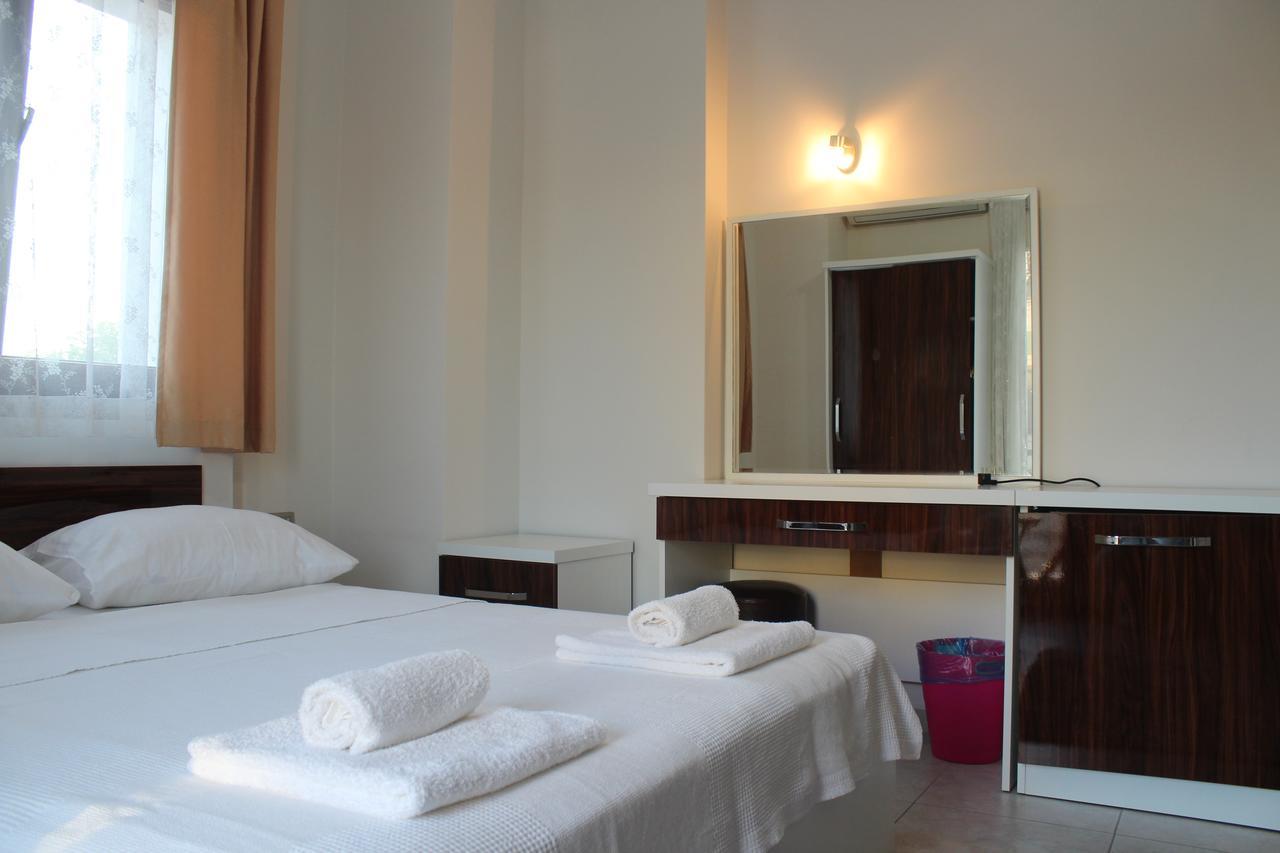Cilek Butik Hotel Кешме Экстерьер фото