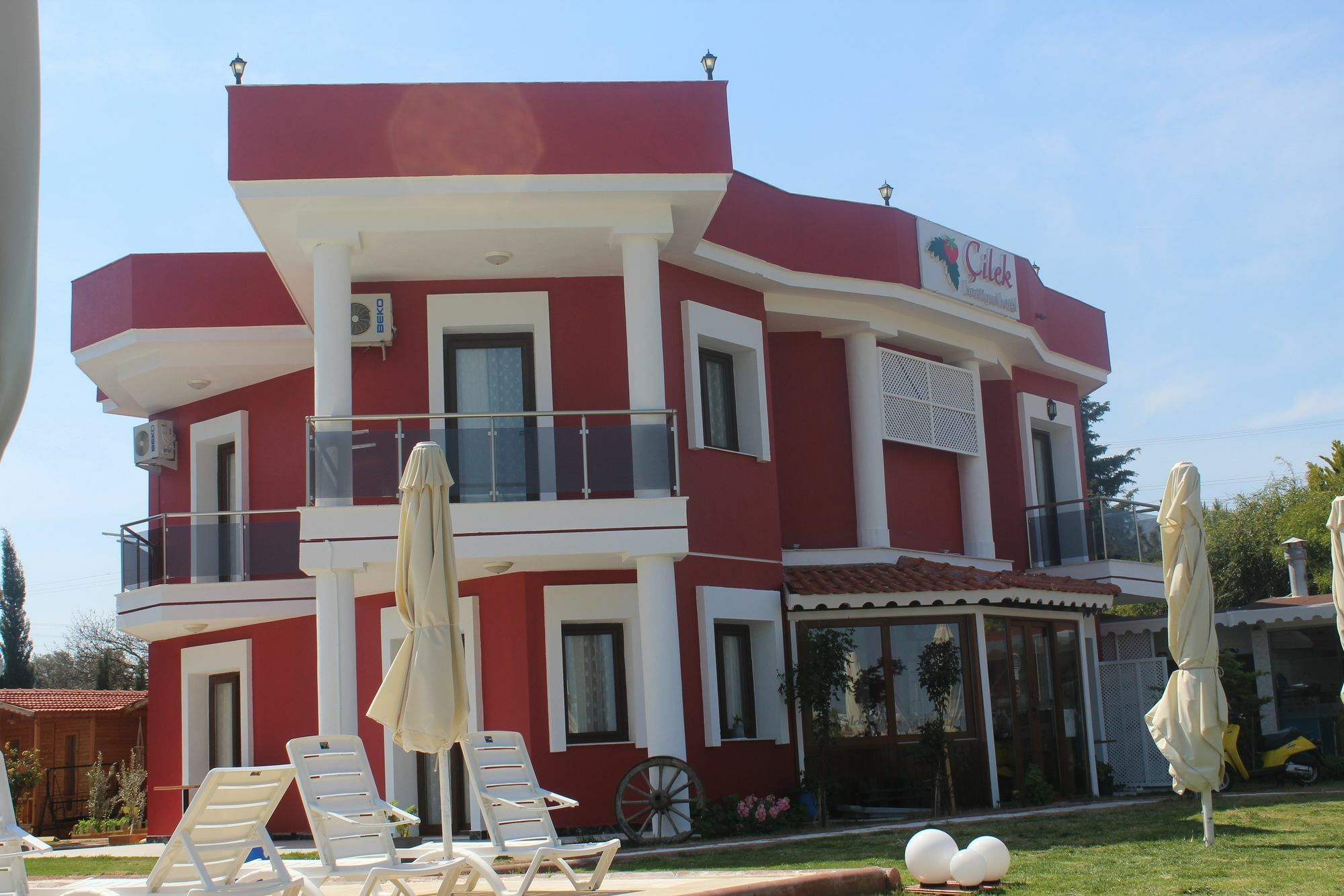Cilek Butik Hotel Кешме Экстерьер фото