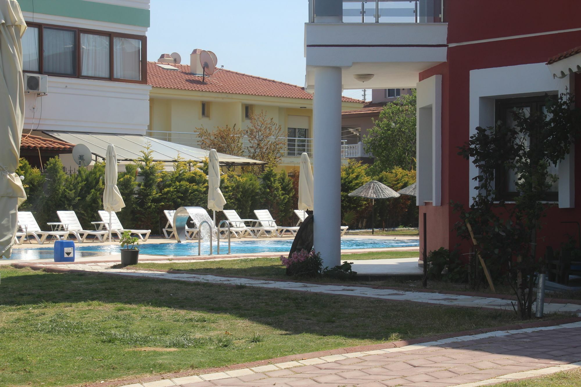 Cilek Butik Hotel Кешме Экстерьер фото