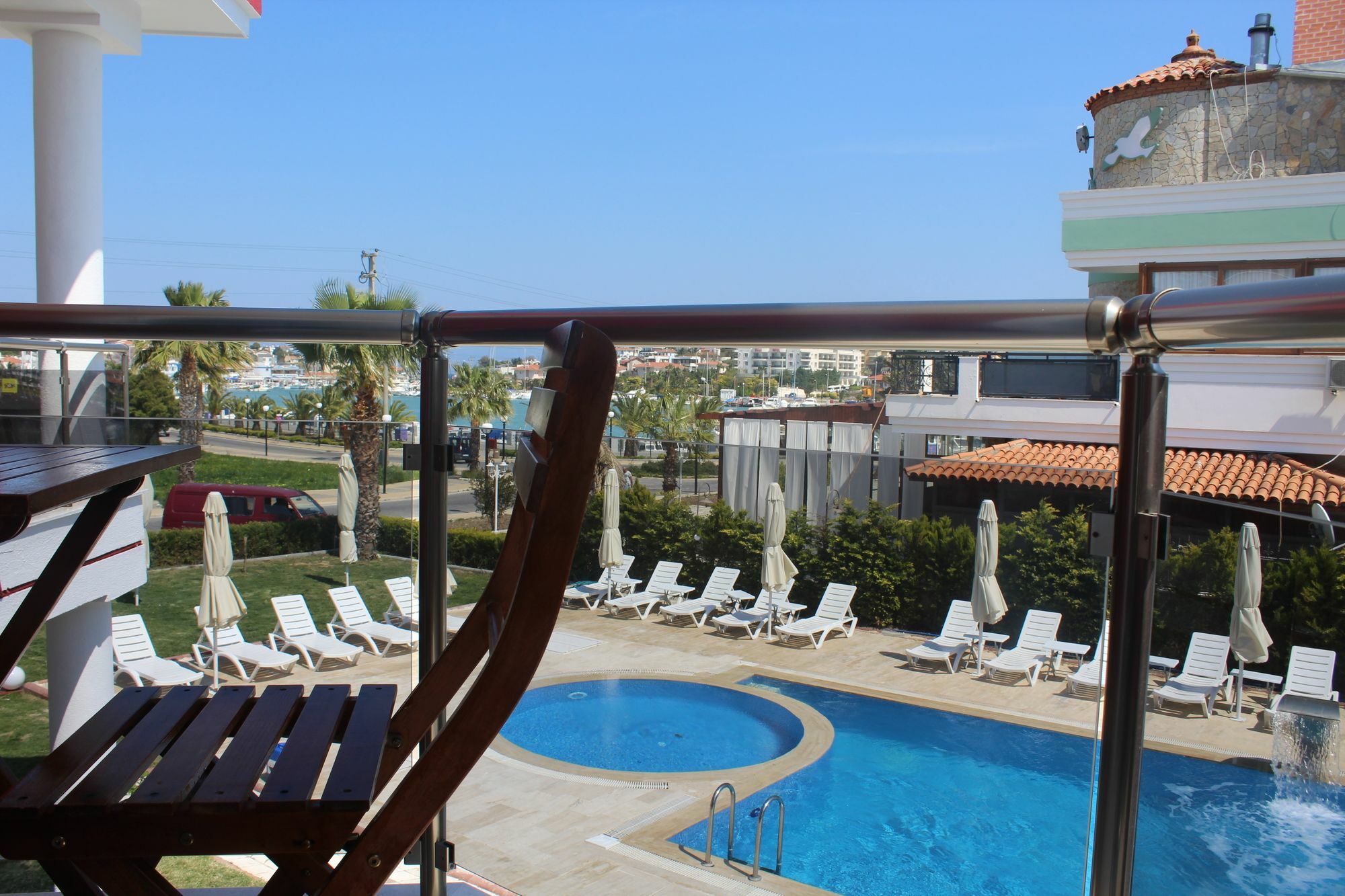 Cilek Butik Hotel Кешме Экстерьер фото