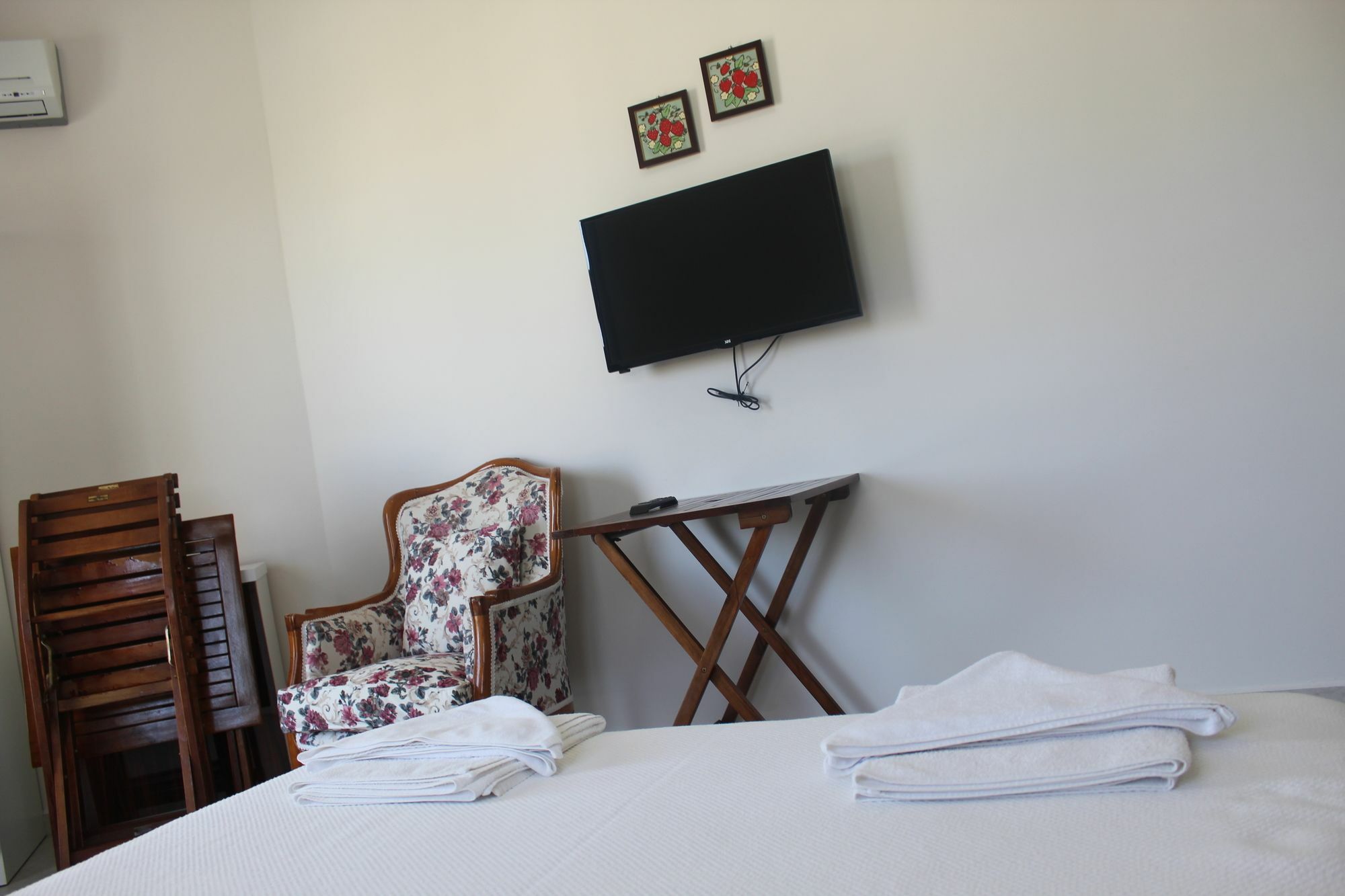 Cilek Butik Hotel Кешме Экстерьер фото